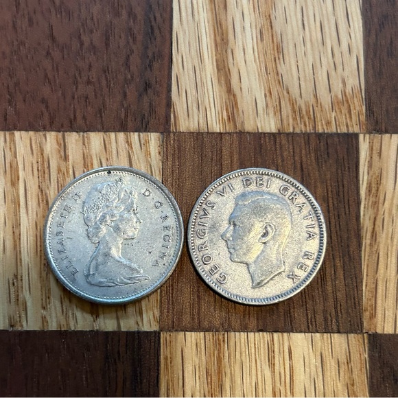 Vintage Quarter Bundle of 2 qty Coins - Featuring King George & Queen Elizabeth - Picture 4 of 9